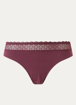 Triumph Dames Feel of Modal string met kant in de kleur Bordeauxrood, maat: XL