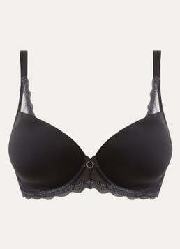 Triumph Dames Comfort Allure voorgevormde T-shirt bh met kant details in de kleur Zwart, maat: B90