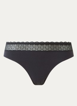 Triumph Dames Feel of Modal string met kant in de kleur Zwart, maat: XL