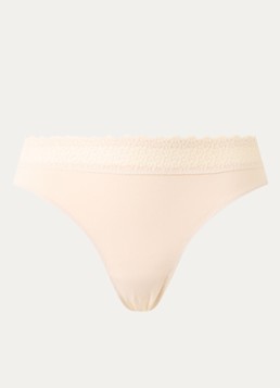 Triumph Dames Feel of Modal string met kant in de kleur Creme, maat: XL