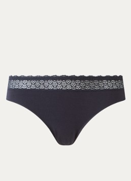 Triumph Dames Feel of Modal slip met kant in de kleur Zwart, maat: XL