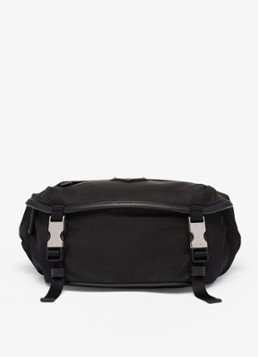 Prada Heren Re-Nylon schoudertas met leren details in de kleur Zwart