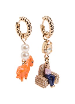 Essentiel Antwerp Dames Jessika oorringen met hanger in de kleur Goud
