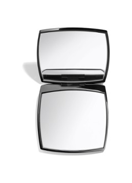 CHANEL DUBBELE SPIEGEL Beauty tools - Deal