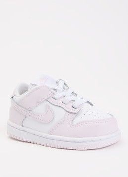 Nike Meisjes Dunk Low sneaker met logo in de kleur Lichtroze, maat: 26
