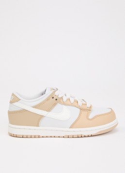 Nike Meisjes Dunk Low sneaker met leren details en logo in de kleur Lichtbruin, maat: 27.5