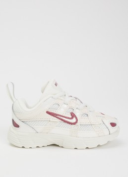 Nike Meisjes P-6000 sneaker met mesh details in de kleur Paars, maat: 27.5