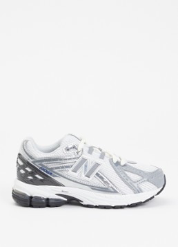 New Balance Meisjes 1906R sneaker met mesh en metallic details in de kleur Grijs, maat: 33