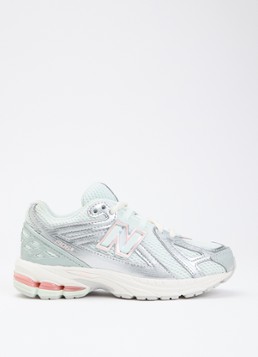 New Balance Meisjes 1906 sneaker met mesh details in de kleur Lindegroen, maat: 33