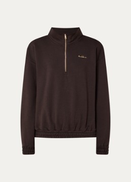 NIKKIE Dames Avaleigh sweater met halve rits en logo in de kleur Chocoladebruin