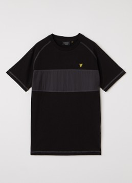 Lyle & Scott Jongens T-shirt met logoborduring in de kleur Zwart, maat: 15J-16J=176