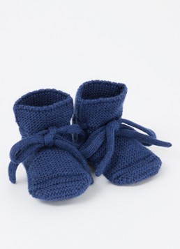 Hvid Jongens Gebreide babyslofjes van wol in de kleur Royalblauw, maat: 0-9M