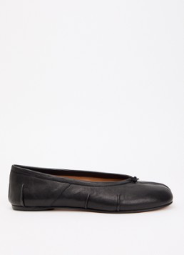 Maison Margiela Dames Tabi ballerina van kalfsleer in de kleur Zwart, maat: 38