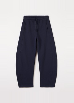 Sofie Schnoor Meisjes Bara tapered fit joggingbroek met steekzakken in de kleur Donkerblauw, maat: 14J=164