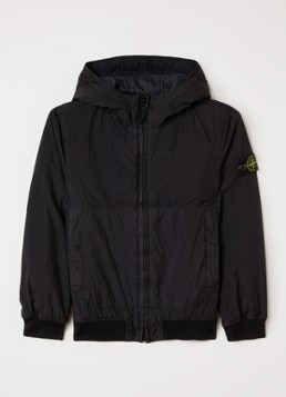 Stone Island Jongens 00003 windjack met logo in de kleur Zwart, maat: 14J = 164