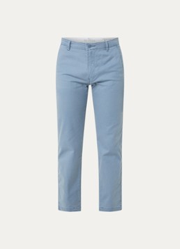 Levi's Heren Slim fit cropped chino met steekzakken in de kleur Staalblauw