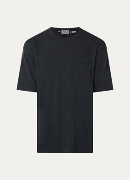 Levi's Heren T-shirt met borstzak in de kleur Donkerblauw