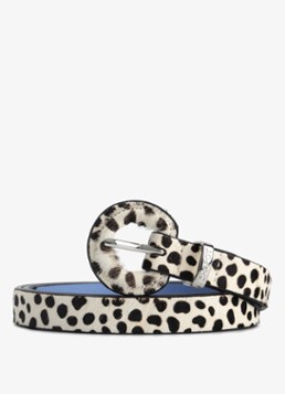 Fabienne Chapot Dames Hairy Small riem van koeienvacht in de kleur Gebroken wit