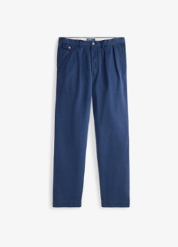 Ralph Lauren Heren Straight fit cropped chino met plooidetail in de kleur Washed Newport Navy / Donkerblauw