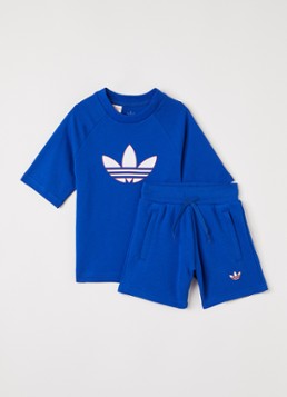 Adidas Jongens Set van T-shirt en korte joggingbroek 2-delig in de kleur Royalblauw, maat: 104