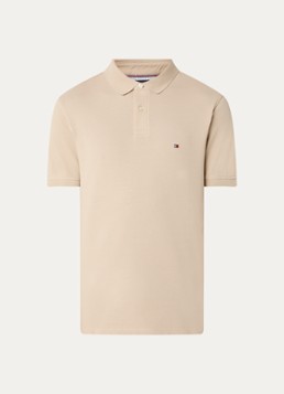 Tommy Hilfiger Heren Core regular fit polo van piqué katoen met logoborduring in de kleur Sandalwood / beige