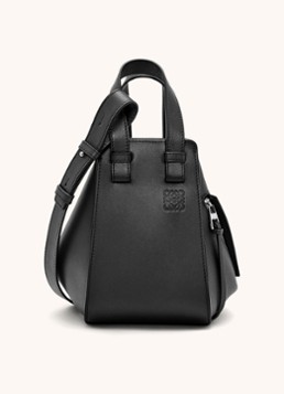 LOEWE Dames Hammock handtas van kalfsleer in de kleur Zwart