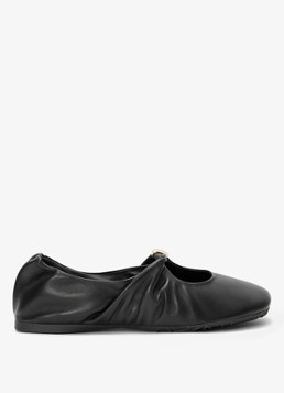 LOEWE Dames Pebble Soft ballerina van lamsleer in de kleur Zwart