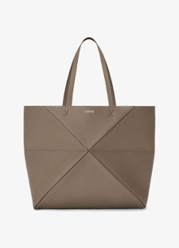 LOEWE Dames Puzzle Fold Horizontal Large shopper van kalfsleer in de kleur Taupe