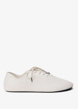 LOEWE Dames Pebble Soft Lace-Up sneaker van kalfsleer in de kleur Wit