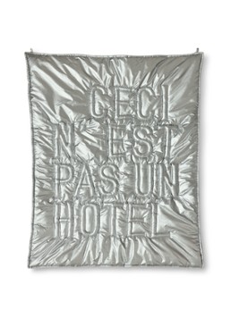 HKliving Ceci n'est pas un hôtel wandelement Zilver - Deal