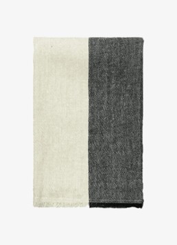 Ferm LIVING Pila plaid van linnen 120 x 170 cm Zwart - Deal