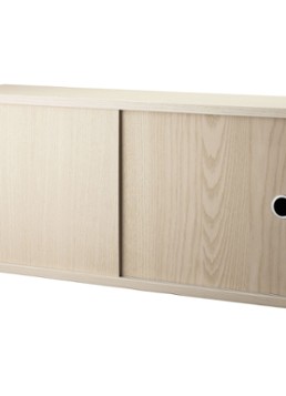 String Furniture Kast met schuifdeur Naturel