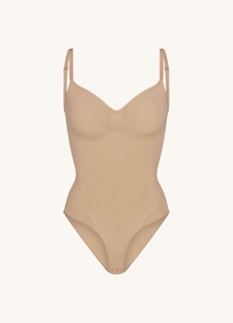 SKIMS Dames Seamless Sculpt corrigerende body met plooidetail in de kleur Beige, maat: XXS