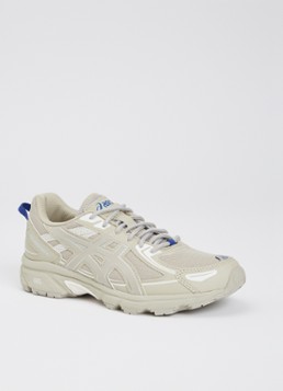 ASICS Jongens Gel-Venture 6 sneaker met mesh details in de kleur Beige, maat: 39