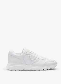 Prada Heren Re-Nylon sneaker met leren details in de kleur Wit