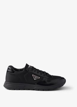 Prada Heren Prax Re-Nylon sneaker met leren details in de kleur Zwart