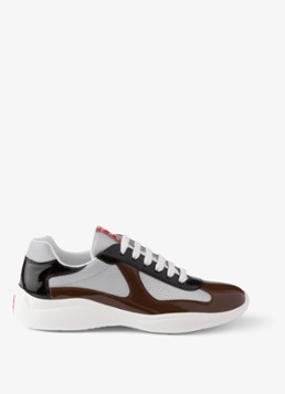 Prada Heren America's Cup sneaker met lakleren details in de kleur Bruin