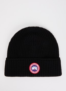 Canada Goose Dames Ribgebreide muts van wol met logo in de kleur Zwart, maat: ONE SIZE