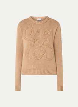 Moncler Dames Grofgebreide trui met ingebreid logo in de kleur Camel, maat: M
