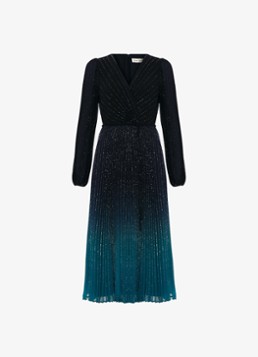 Phase Eight Dames Petite Simara maxi jurk met strass en plooien in de kleur Donkerblauw