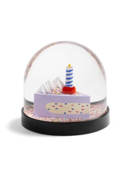 &Klevering Birthday Cake sneeuwbol 8 cm