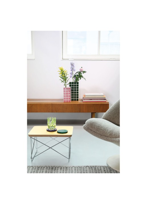 &Klevering Tile vaas 21 cm - voorkant 2 roze