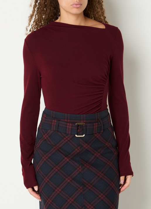 Aaiko Jalisse top in wolblend met asymmetrische hals - detail 4 bordeauxrood