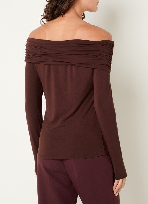 Aaiko Josie off shoulder top met ruches - achterkant 4 oranjerood