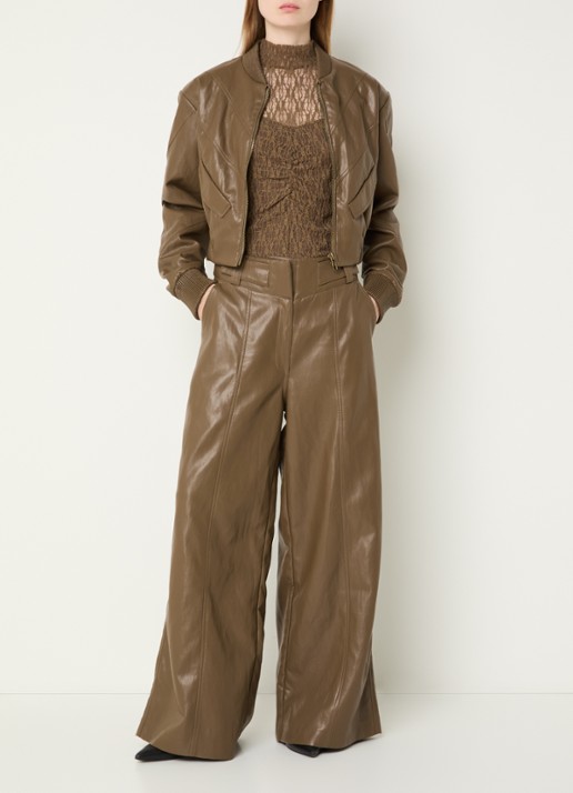 Aaiko Nore high waist wide fit broek van imitatieleer - voorkant 3 mosgroen