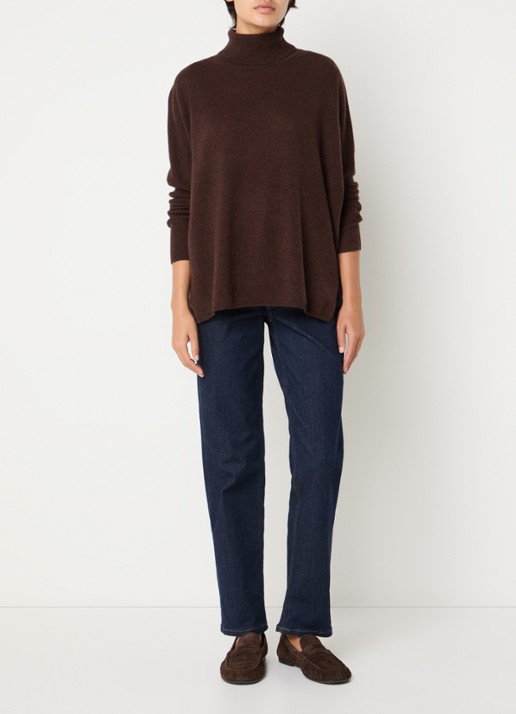 Absolut Cashmere. Clara fijngebreide trui van kasjmier met col - voorkant 4 roodbruin