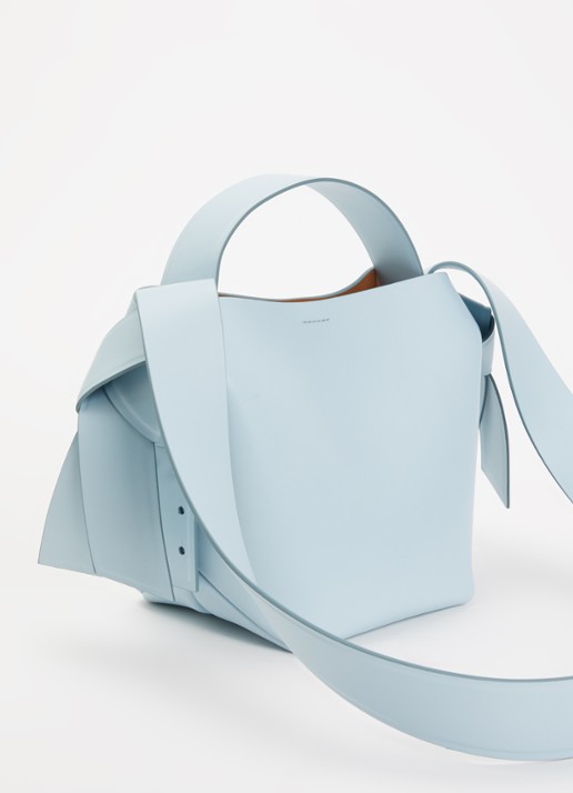 Acne Studios Crossbodytas van kalfsleer met afneembare schouderriem - achterkant 5 lichtblauw
