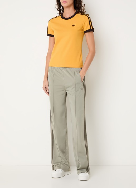 adidas T-shirt met logo - voorkant 4 geel