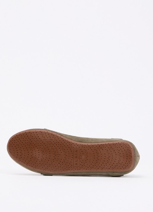 Alaïa Le Teckel ballerina van geitensuède - detail 4 khaki