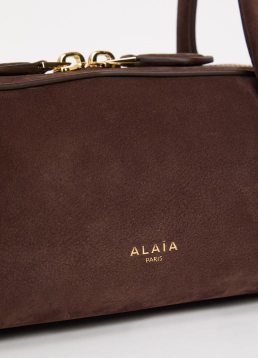 Alaïa Le Teckel S schoudertas van nubuck - detail 5 lichtbruin